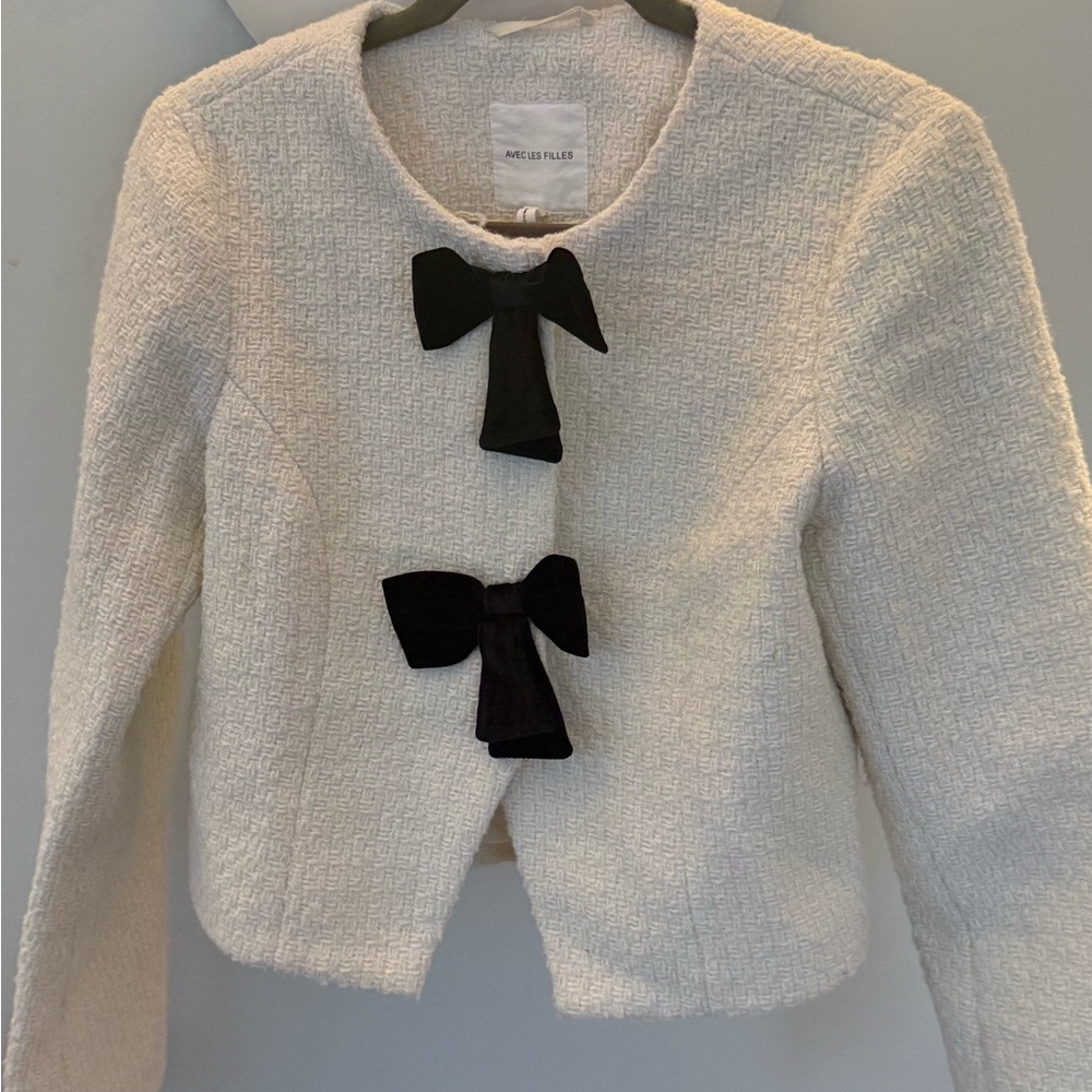 Avec Les Filles Textured Cream Jacket